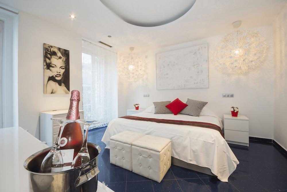 Apartamento Alterhome Caballero De Gracia Madrid